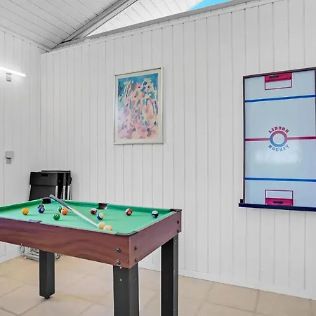4 Bedroom Amazing In * Blokhus