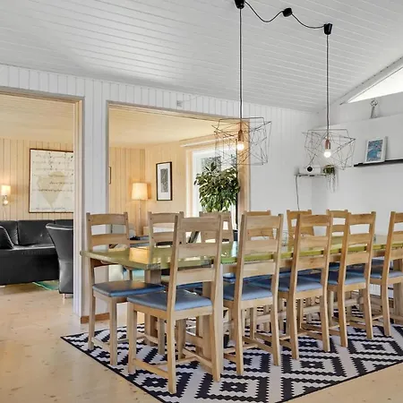 4 Bedroom Amazing In * Blokhus