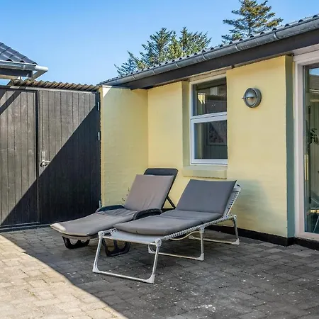 4 Bedroom Amazing In * Blokhus