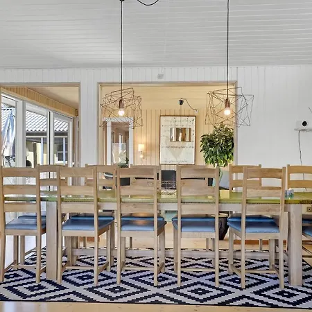4 Bedroom Amazing In * Blokhus