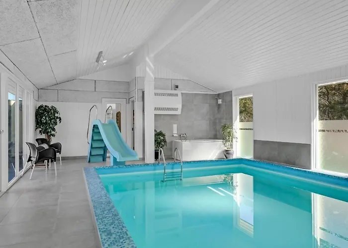 Semesterbostad Gorgeous In With Sauna *