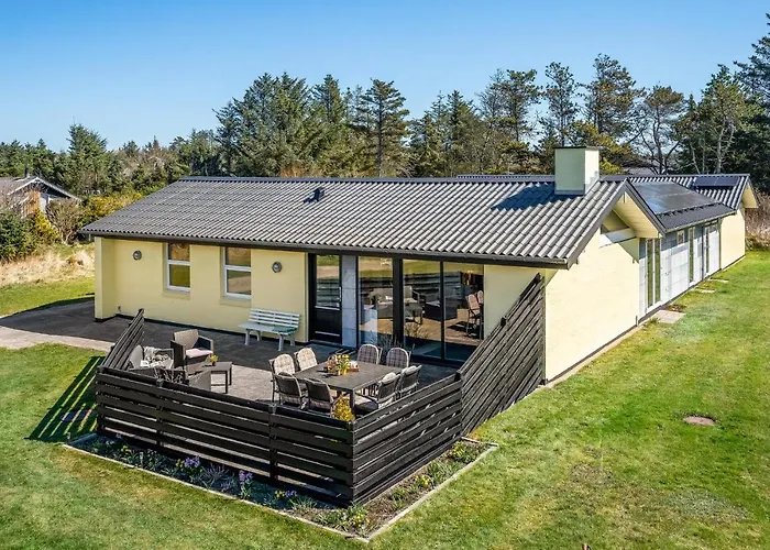Gorgeous In With Sauna Semesterbostad