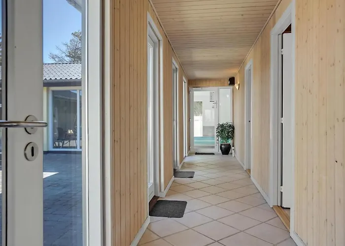 Semesterbostad Gorgeous In With Sauna *